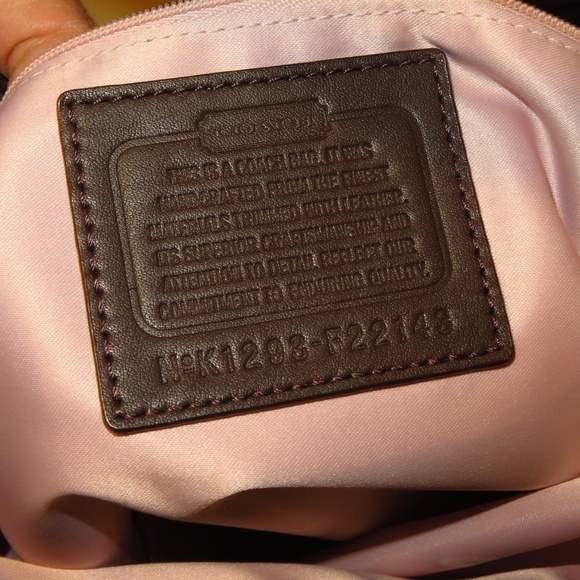 Coach Soho Signature Bag Rare Excellent Condition - Picture 3 of 8